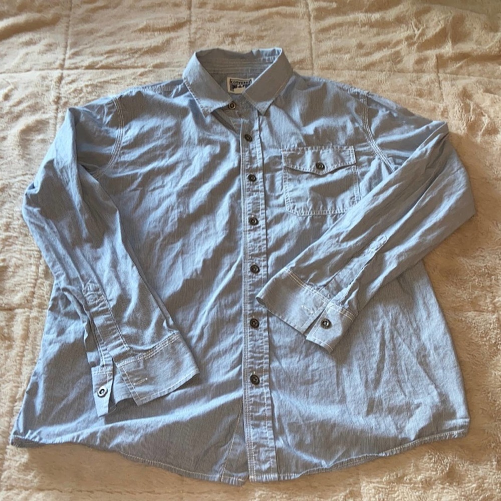 Converse one star pin stripe button down men’s size large